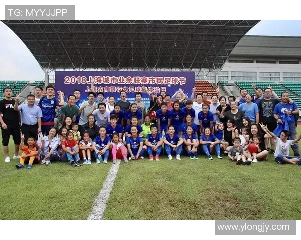 如何在生活中偶遇足球明星并与他们亲密接触的方法分享